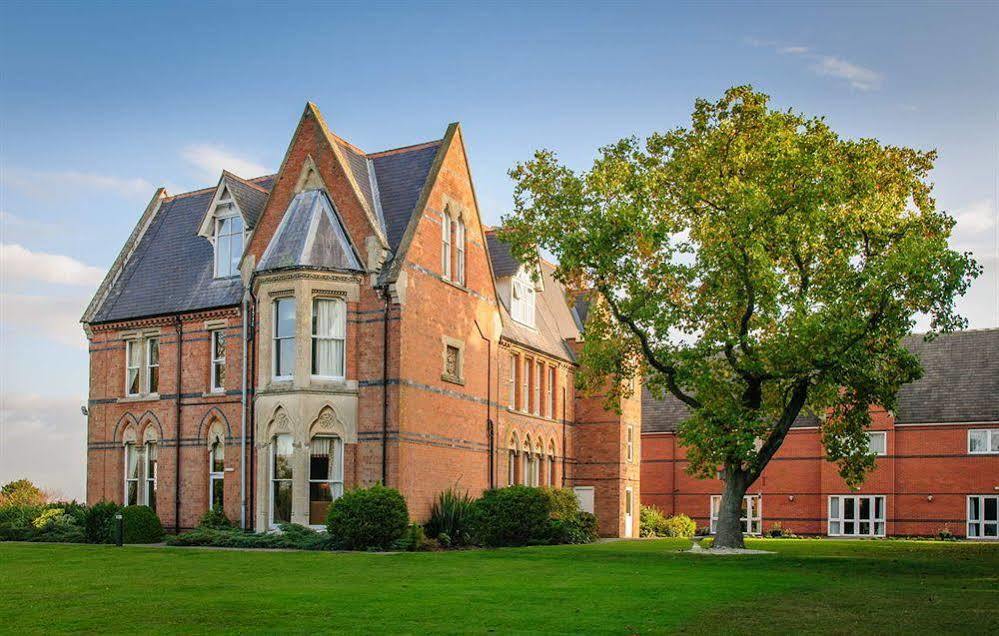 Ettington Chase Hotel Kültér fotó